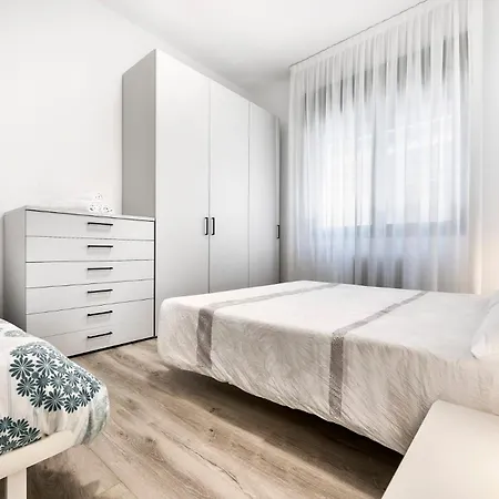 Avenue House - Host Solution