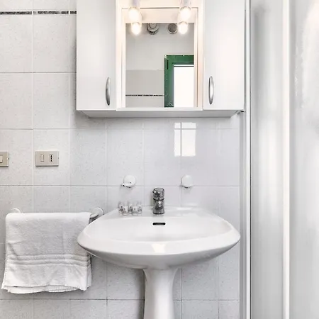 Avenue House - Host Solution Apartamento Lido di Jesolo