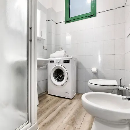 Avenue House - Host Solution *
